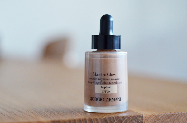 薄づきの「なめらかグロー肌」を実現する、優秀ファンデーション3選