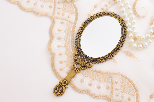 和鏡について日本最後の和鏡師に聞く。鏡に秘められた歴史や伝承