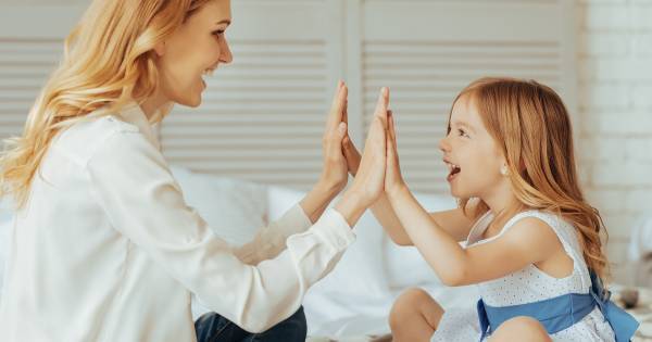 「手遊び歌」が子どもにもたらすもの――楽しく歌うことが「学びの姿勢」につながる