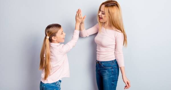 「かくれんぼしよう」を英語で言えますか？ 親子のコミュニケーションで便利な「提案」の英語フレーズまとめ