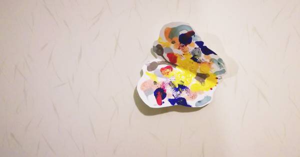 「デカルコマニー」ってどういう意味？　作品制作の簡単なやり方教えます。