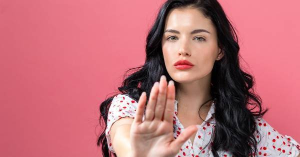 国際人に必須の “相手を立てる” 反論、“角が立たない” 断り方。親子で学びたい「否定」の英語フレーズまとめ