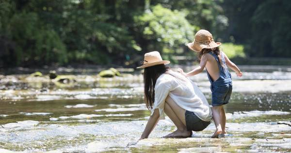「外遊び」は有能感や自己肯定感を伸ばす――でも、効果のほどは「親次第」
