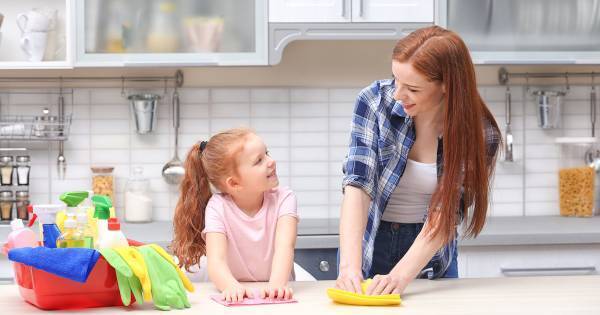 お手伝いの習慣が学力アップにつながる！　子どもの自己肯定感を高める4つのヒント。