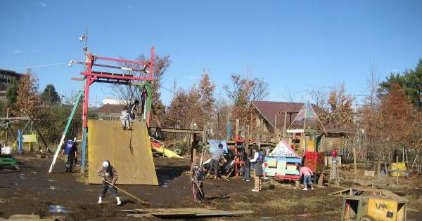 中高生では遅い。子どもが体験すべき「小さな危険」と「小さないたずら」