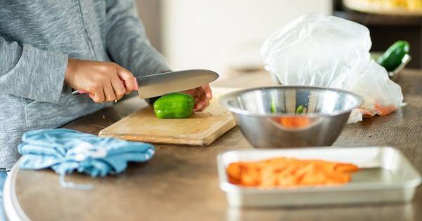 “美味しい”か“美味しくない”か。結果がすぐにわかる料理は、子どもがPDCAを学ぶのに最適