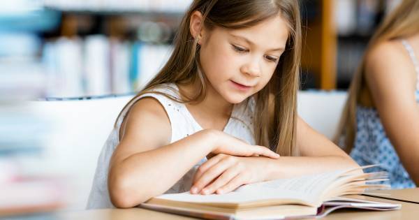 東大生に共通する「幼少期の本の読み方」。思考力を鍛える読書法があるって本当？