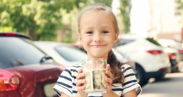 「7歳の時の金銭感覚」は一生続く！？　マネー教育にお小遣い帳が必須なワケ