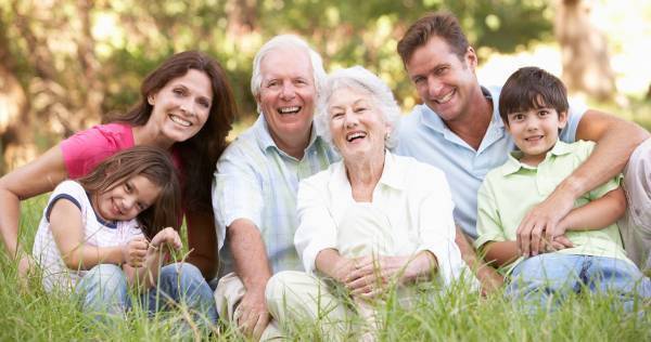 過干渉の原因は親自身の「コンプレックス」！？　親子セットで自己肯定感を高めたほうがいい理由