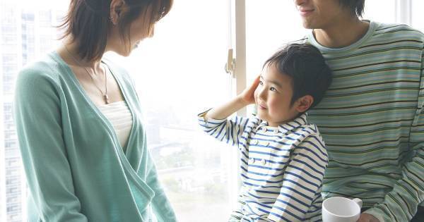 親の心配は子どもの負担になる。新学期に大切な「聞く」より「聴く」の実践法