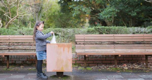 陳列から売上集計までやってみよう！　学びの場としての「MOTTAINAIキッズフリーマーケット」