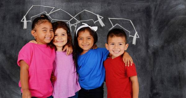 詰め込み学習の時代は終わり！　今、「教えない教育」をすべきワケ