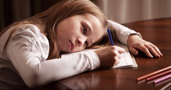 子どもの集中力が続かないのは「あの言葉」が原因。言ってはいけないNGワードとは