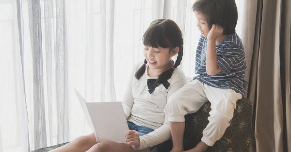 「宿題の定番」になるのも頷ける。意外だけどすごく重要な「音読」の4つの狙い