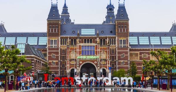 「プレゼン能力」「独創性」が通知表で評価されるオランダ。自己肯定感が高まる教育プロセスとは？