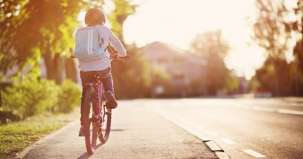 子どもの身を守る「危機管理能力」と「安全対策」。防犯ブザーは本当に役に立つ？