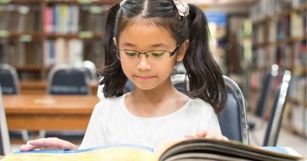 「つまらない本」を知ることも大事。図書館での“3千冊の乱読”から子どもが養う大事なもの
