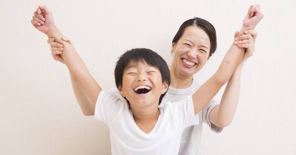 読書感想文の書き方【小学生向け】を徹底解説。夏休みの宿題がうまくいく、低学年親のサポート術