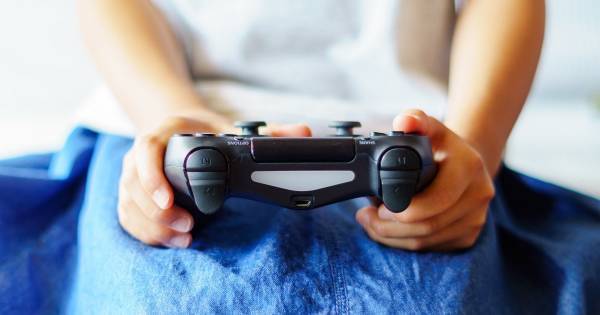 夏休み中の子どもの生活、気になるアレコレ。「ゲームのやりすぎ、テレビの見すぎ」はどう防ぐ？