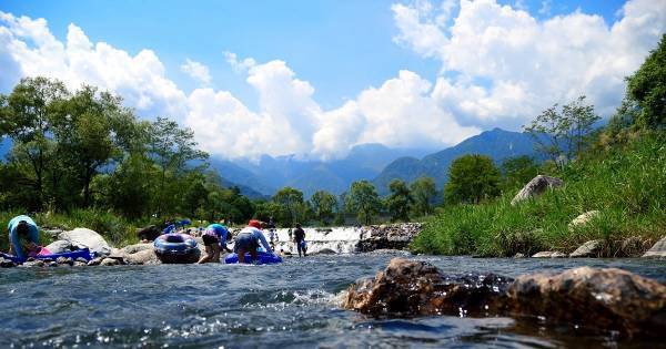 「ギリギリまで待ち、見守る」がコツ。我が子の自然体験に親はいかに“介入する”べきか