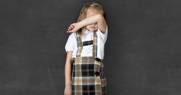 子どもが授業中に手をあげないのは○○が原因。親が意識するべき3つのポイント