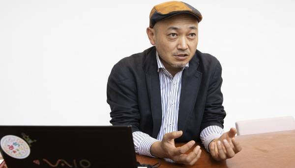 火を使う、泥だらけになる、びしょ濡れになる。子どもたちの自由な発想と独創的な遊び方