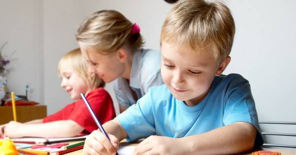 デンマークの小学校には試験も通知表も存在しない！？　知れば驚く “世界の通知表事情”