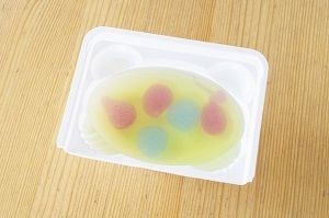 「知育菓子®」のすごい教育効果！　創造力が育まれ、作ったあとも集中力が持続。