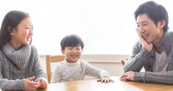 コミュニケーション能力が高い子どもは、家族との会話が多かった！　その理由は――