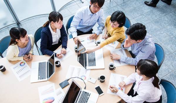 コミュニケーション能力が高い子どもは、家族との会話が多かった！　その理由は――