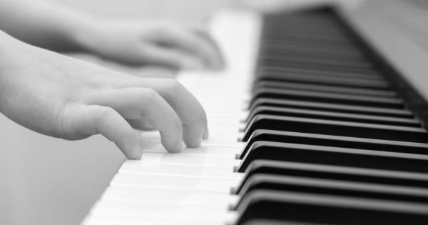 「私には才能がない」は努力をしない人の言い訳。スズキ・メソードの人間教育