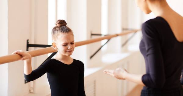 子どもに「バレエを辞めたい……」と言われたら？　親がかけるべき第一声は「○○○○」