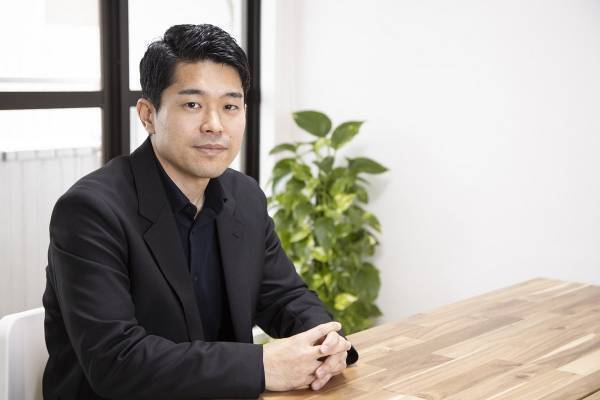 「ただの石でも化石に見える」？　自分で新たに生み出す経験が育むイノベーション能力