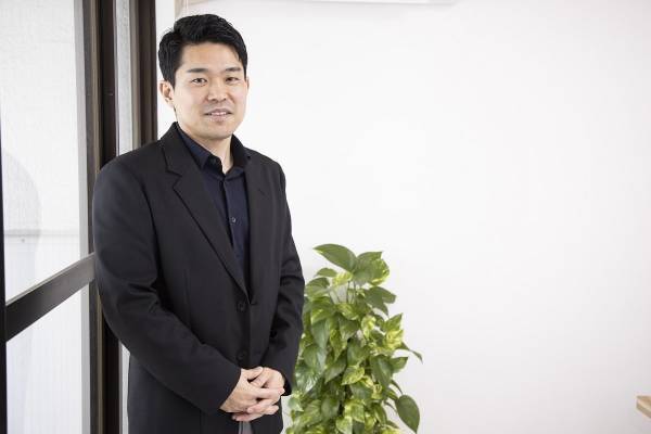 自己肯定感がぐんぐん高まる最高の褒め方。「やればできる」のマインドはこう育てる！