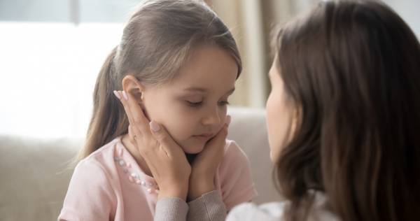 「子どもの嘘」の原因は「親の嘘」かも。子どもが親を信用しなくなる怖い嘘