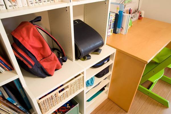 子どもがモノを散らかしてばかりなのは、親が「○○」を決めていないから。