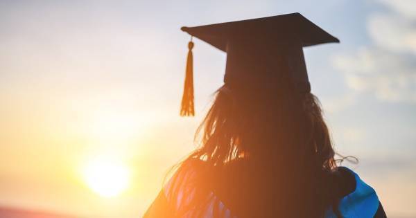 学歴の価値はどう変わる？ 「偏差値の高い大学に行く」ことにしがみつく必要は、もうない