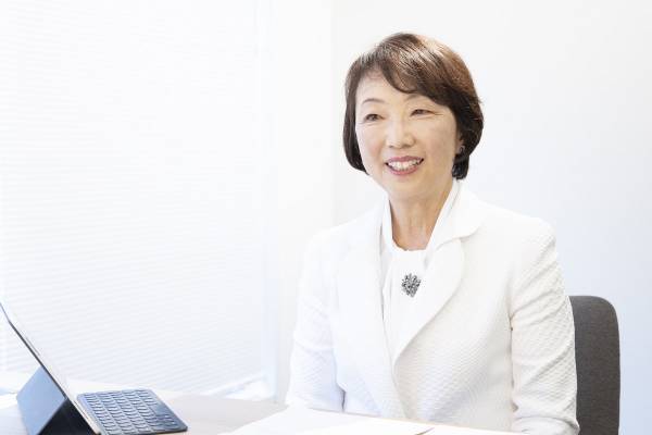 自己肯定感が「高い子の親」と「低い子の親」。驚くほど全く違う、それぞれの特徴とは