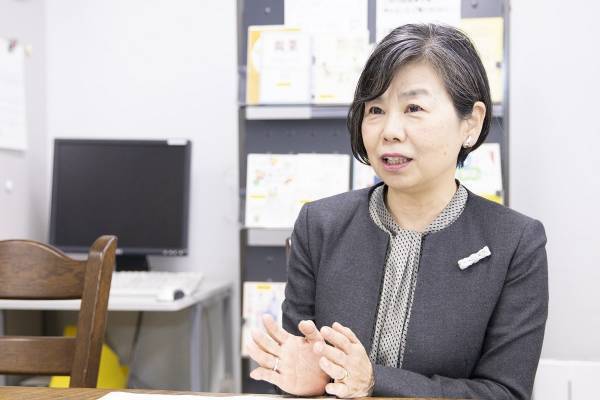 繰り返す、言い換える、気持ちを汲む。親の「能動的な聞き方」が、子どもを問題解決に向かわせる