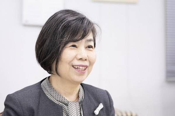繰り返す、言い換える、気持ちを汲む。親の「能動的な聞き方」が、子どもを問題解決に向かわせる