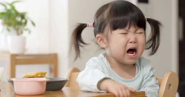 子どものイヤイヤを減らすコツは、こっそり○○すること【てぃ先生インタビューpart1】