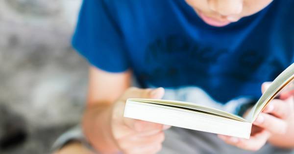 音読の効果を劇的に上げる方法は、親が「即時フィードバック」することだった