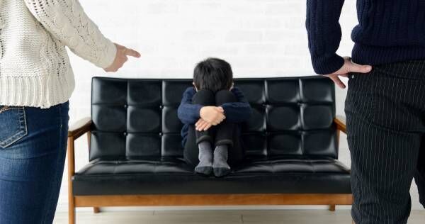 教育虐待をする親の7つの特徴【チェックシートあり】～子どもの幸せ望んでますか？～