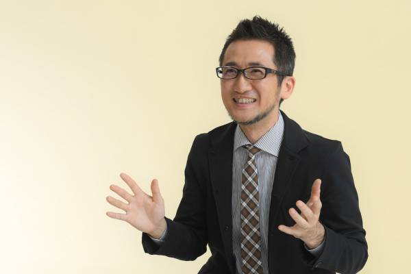 子どもの作文にはこれ1冊。親から子への「○○」で、作文能力がメキメキ上がる！