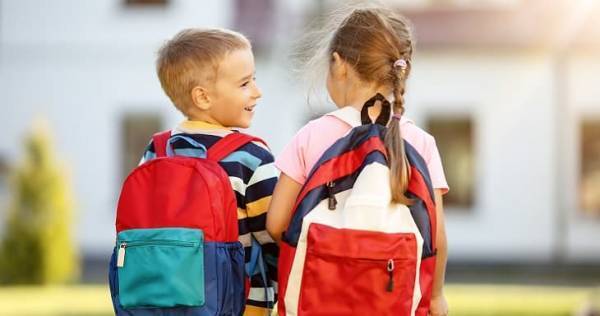 「人に頼る力・甘える力・助けてもらう力」の高い子が、 “なんでも自分でできる子” よりも強いワケ