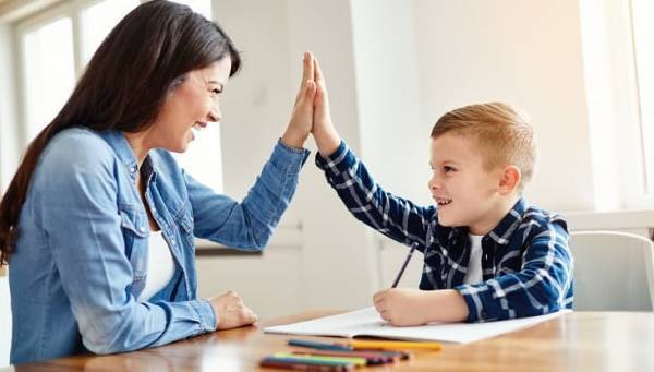 勉強の習慣化は「10歳まで」が勝負！　「できない子」は気まぐれに勉強をしている