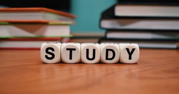 「 “親が勉強をする姿” を見せると子どもも勉強するようになる」は本当だった。中学英語っておもしろい！