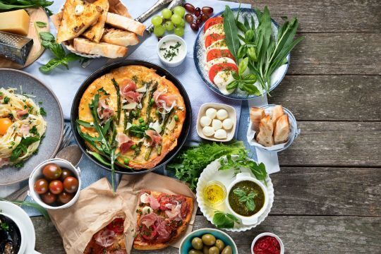 おいしい国際理解：子どもと作る3か国簡単レシピと食文化ガイド