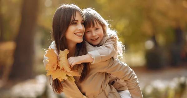 あの子はなぜクラスで愛される？　専門家が教える、親の “ある習慣”