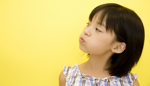 クラスの「困っている子」と「困った子」。子どもの行動にはさまざまな要因がある